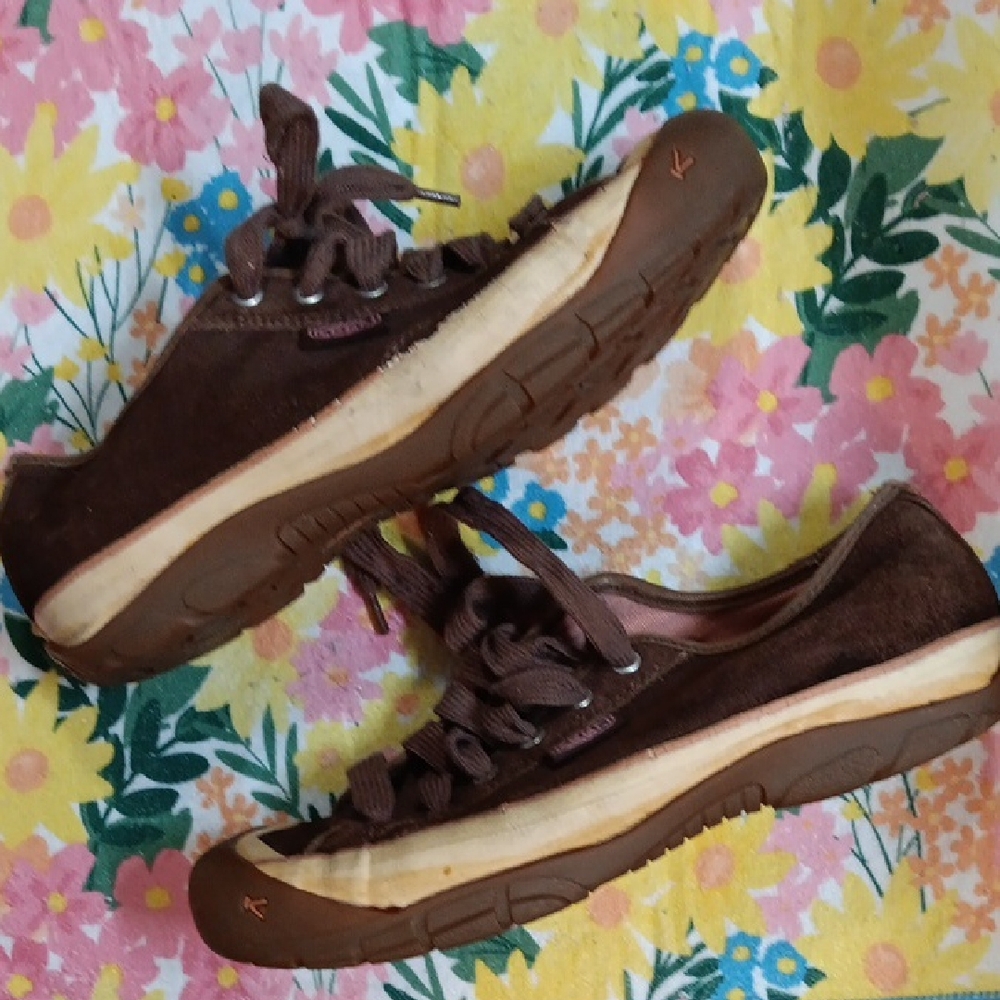 Keen Dark Brown Canvas Shoes - Picture 5 of 8